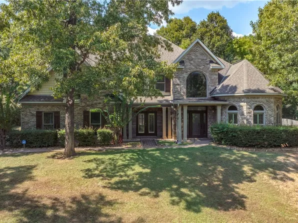1540 Morgan Dr, Tuscaloosa, AL 35405