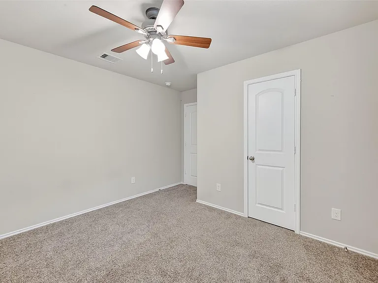 20926 Belmont Village Way — Photo 20