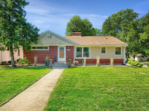 2550 Webster Ave S, Saint Louis Park, MN 55416