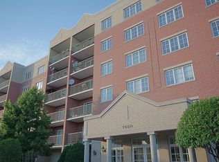 7450 Lincoln Ave UNIT 412, Skokie, IL 60076