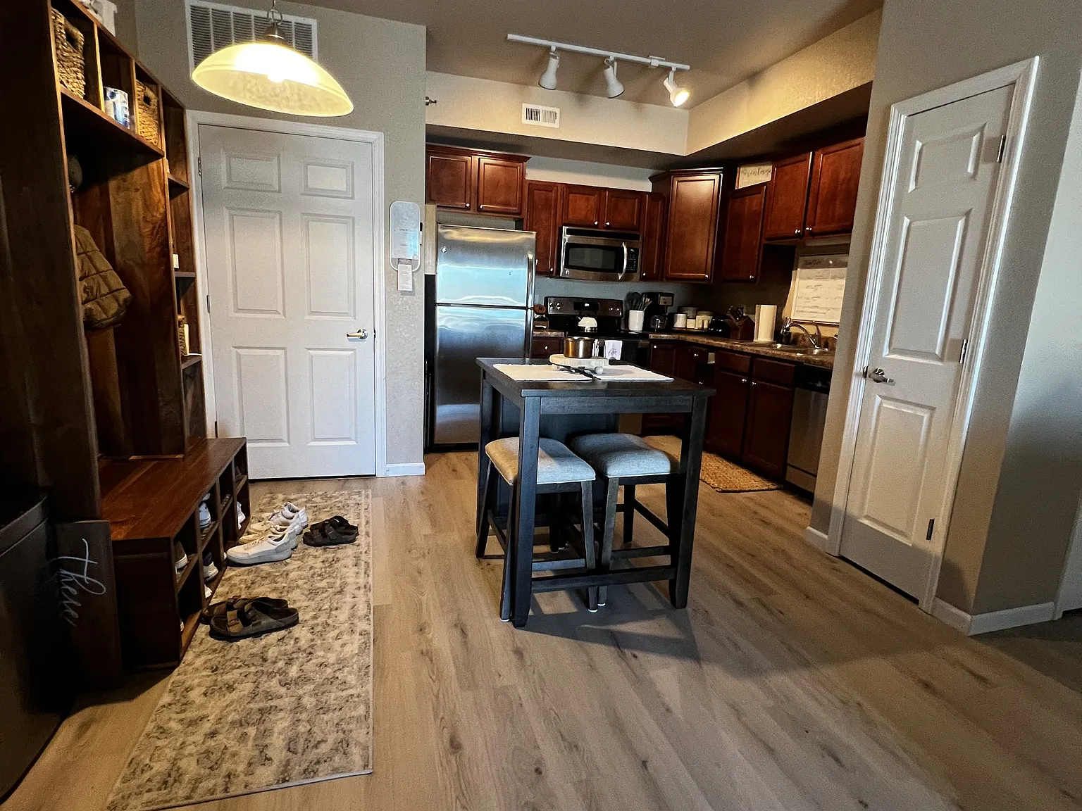 2618 Orchard Place - 7 — Photo 2