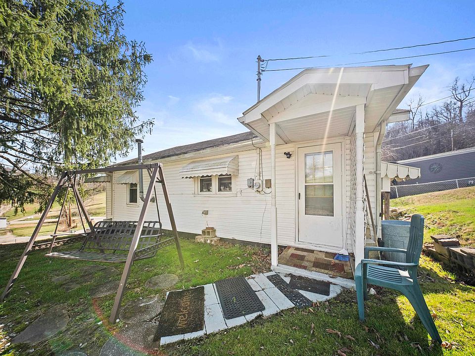 1st image of 475 Barger Hill Rd