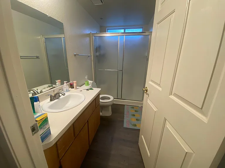 645 Adams St #1 — Photo 22