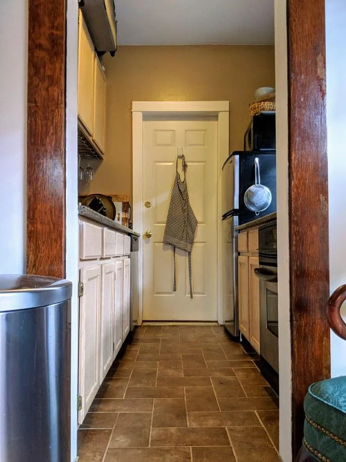 234 E 100 S — Photo 2