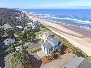 874 SW 8th St, Lincoln City, OR