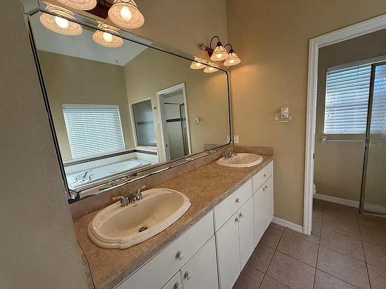 5111 Ironsides Ct — Photo 26