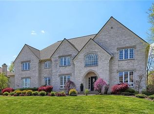 953 Deer Lake Dr, Carmel, IN 46032