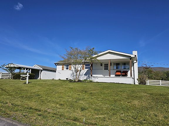 3rd image of 4839 Doe Hill Rd