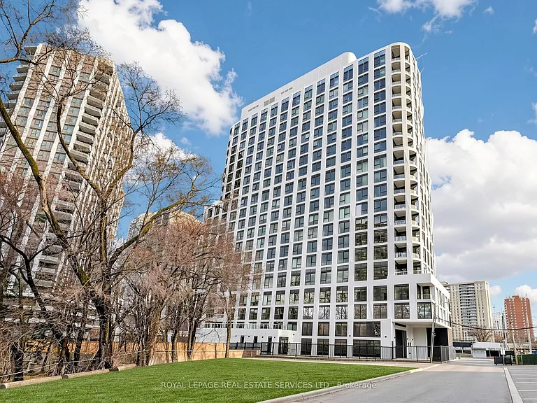 25 Cordova Ave #1210 — Photo 2