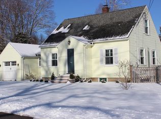 9 Bruce Ln, Wenham, MA 01984