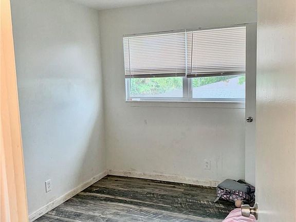 5th image of 1212 NW 5 Avenue