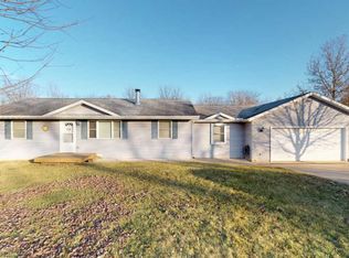 1324 Hidden Valley Dr, Varna, IL 61375