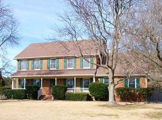1329 Dunstan Ln, Virginia Beach, VA 23455