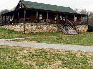 222 Pickle Springs Rd, Cowpens, SC 29330