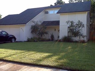 8351 Knotts Landing Dr E, Jacksonville, FL 32244