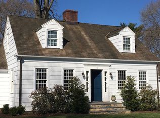 9 Evergreen Pkwy, Westport, CT 06880