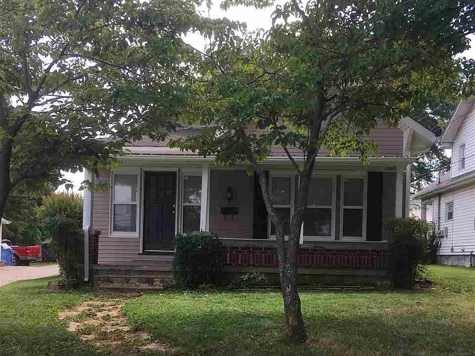 1st image of 616 E Main St