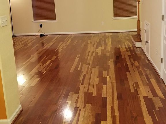 4th image of 810 Skelton Way