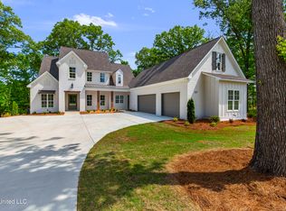 227 Oakside Trl, Madison, MS 39110