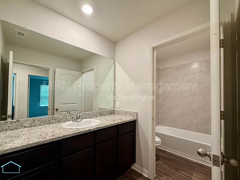2927 Gastonian Ml — Photo 15