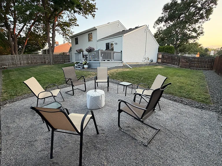 12160 Birch St — Photo 17