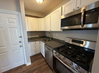 274 River St #2, Waltham, MA 02453