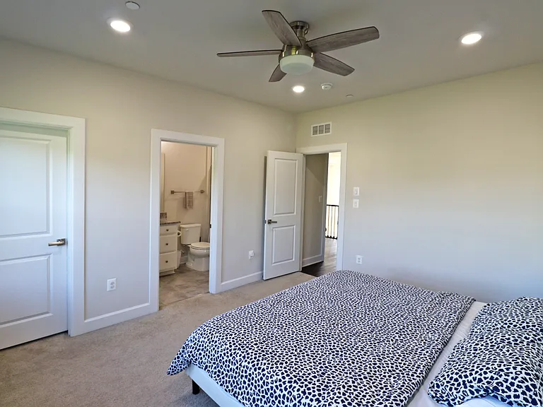 1040 Stepping Pl — Photo 78