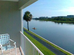 2195 Ibis Isle Rd APT 5, Palm Beach, FL 33480