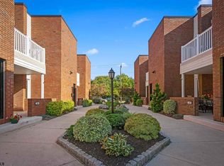 414 Wesley Ave APT 103, Ocean City, NJ 08226