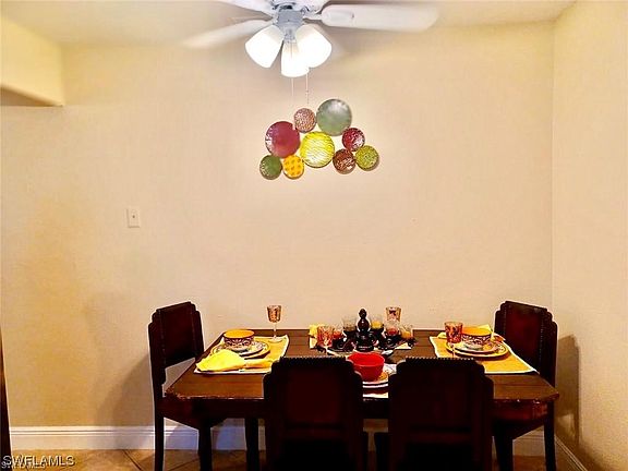 4th image of 712 SE 47th St #1-2