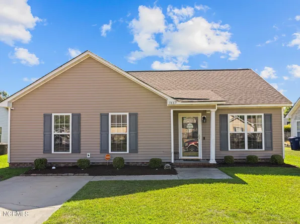 3665 Highland Drive, Ayden, NC 28513