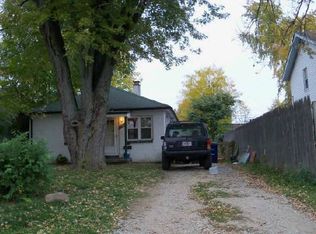 2305 Hiawatha Park Dr, Columbus, OH 43211