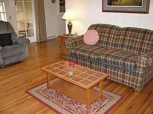 4th image of 3624 Colorado Ct NE