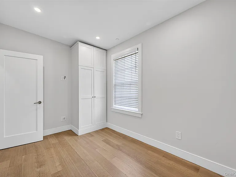 108 South St #E — Photo 9