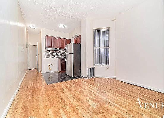 2nd image of 112 E 116th St #3W