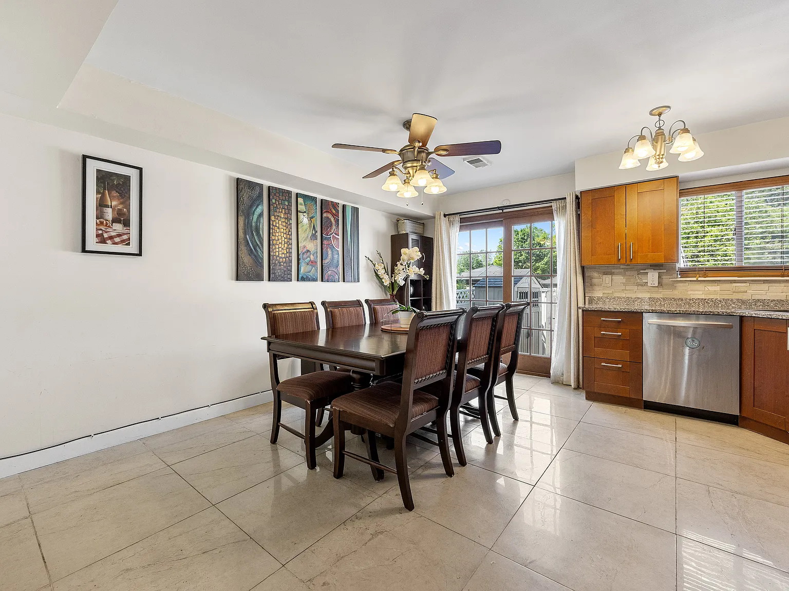 3 bed, 1.5 bath, 1100 sqft, $3,000 — Photo 4