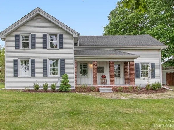 12787 Ridge Rd, Milan, MI 48160