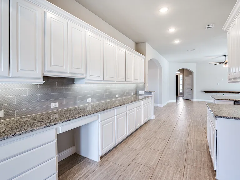 3411 Kodiak Dr — Photo 9