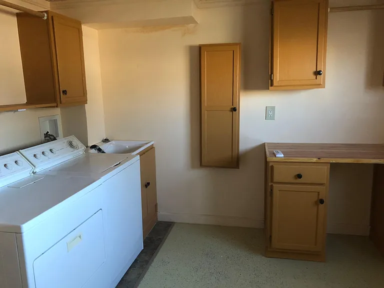 1810 Symons St — Photo 11