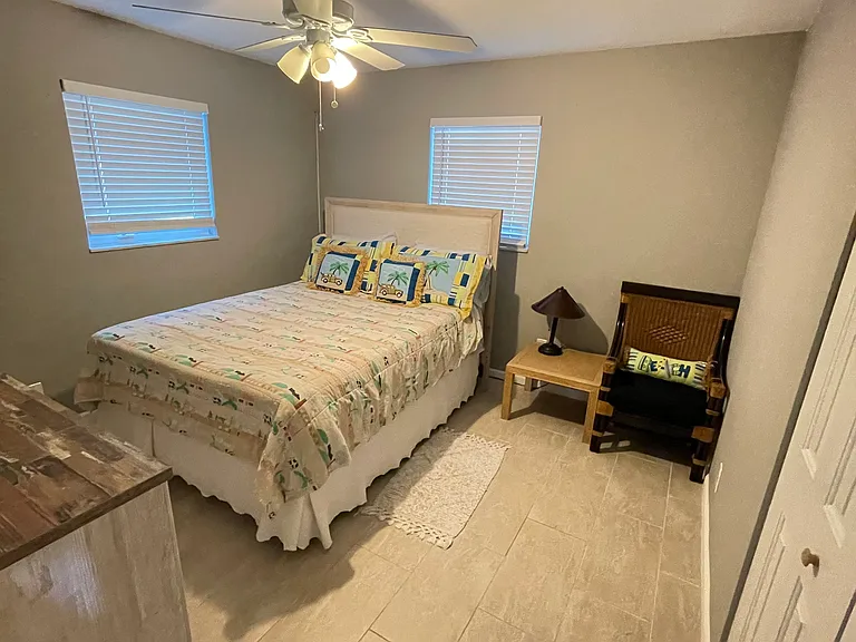 Guest bedroom