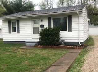 2071 Shelby Ave, Evansville, IN 47714