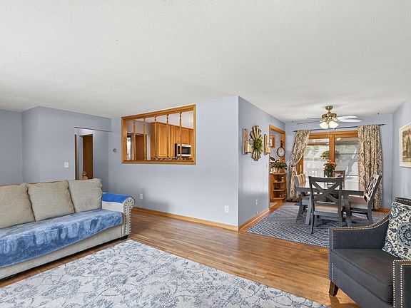 5th image of 2149 131st Ave NW