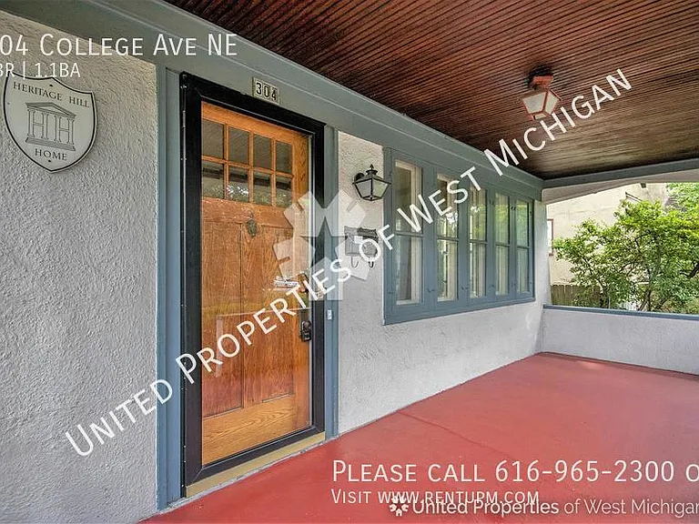 304 College Ave NE — Photo 22
