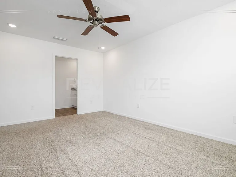 12807 Philadelphia Blvd — Photo 18