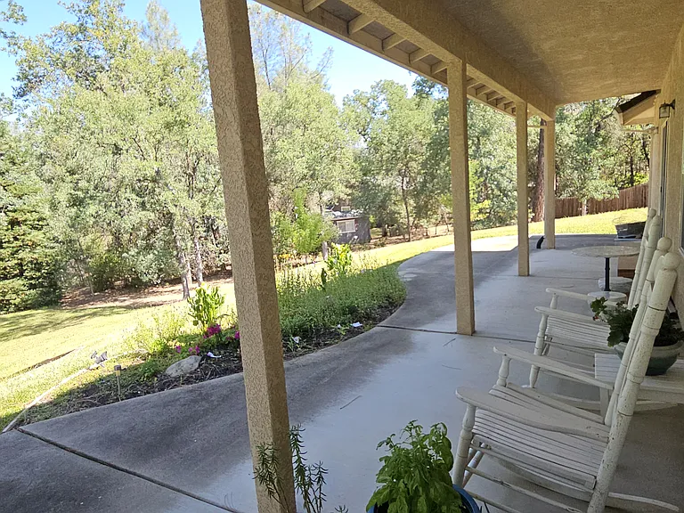 11592 Fox Estates Ct — Photo 8