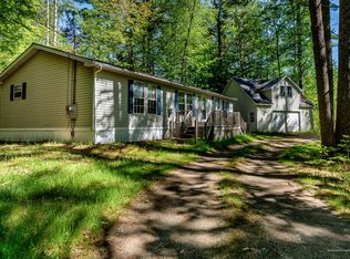 100 Riverside Dr, Camden, ME 04843