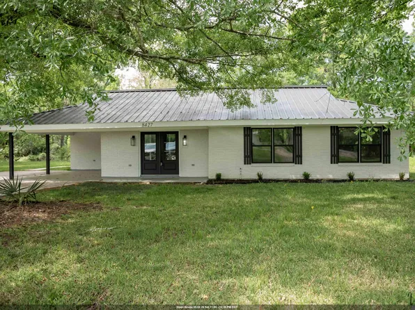 8427 Brittany Rd, Sorrento, LA 70778