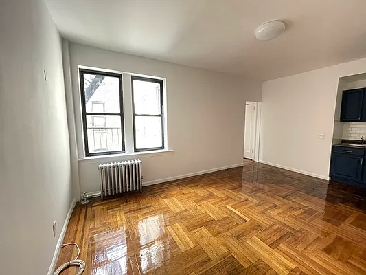 Rented by Lang Realty LLC | media 2