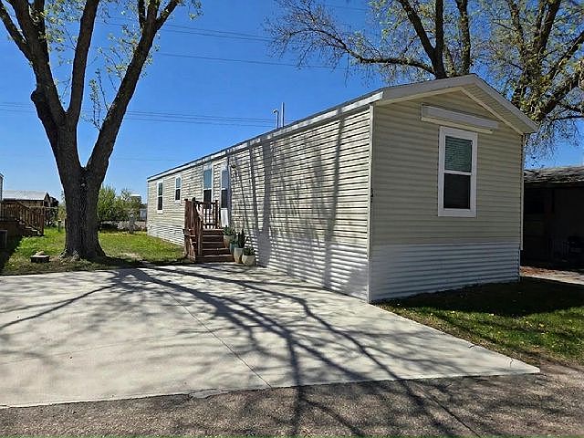 1st image of 141 Lynn Ln #24