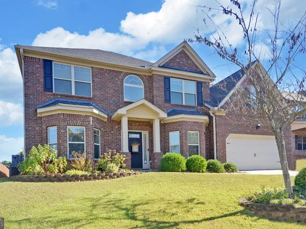 6293 Brookridge Dr, Flowery Branch, GA 30542